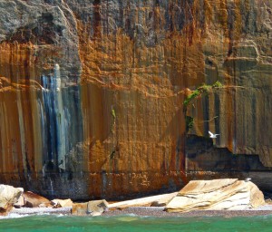 RA05_14_picturedrocksnationallakeshoreP1060916M