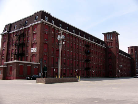 5701 usine.jpg