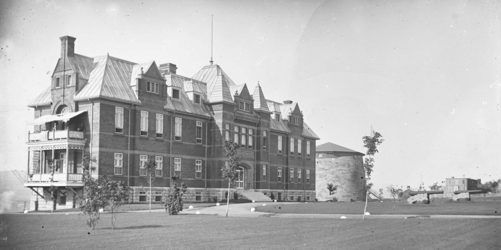 JHale-1904- 03Q_P546D3P31