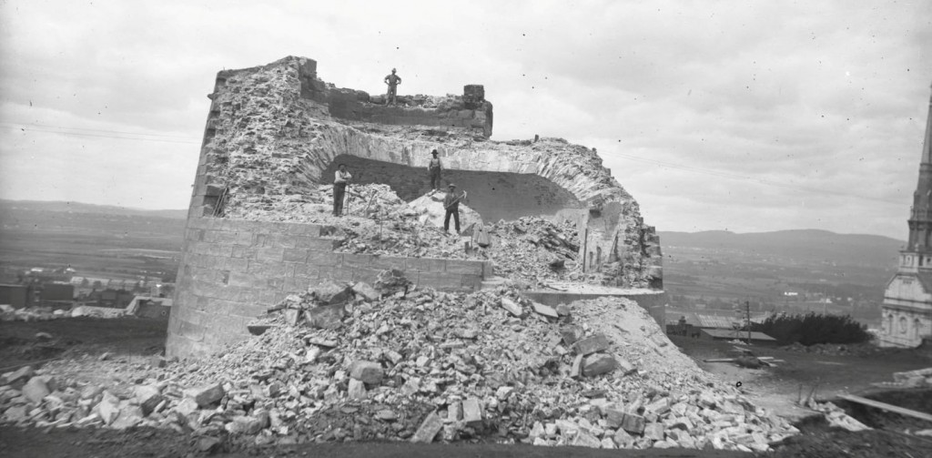 JHale-Martello-190403Q_P546D5P29