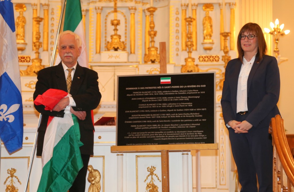 Plaque-dévoilement-19 mai 2019